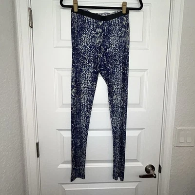 Tory Burch Silk Snakeskin Print Pull On Skinny Legging Pants  Size S - Image 1 of 4