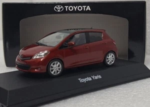 Toyota Yaris 2014 rojo oscuro 1:43 Kyosho no Minichamps ¡¡EXTREMADAMENTE RARO!! (13) - Imagen 1 de 11