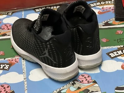 Размер 10 - Jordan B.Fly черный - 881444- - Изображение 1 из 4