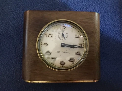 Vintage Seth Thomas Wood Framed Mechanical Desk Alarm Clock -5005-Works! Cover