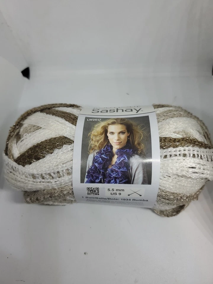 RED HEART~Boutique Sashay SHUFFLE Super Bulky Yarn 30yds White Tan Metallic - Image 1 of 4