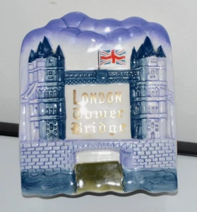 Bolsa de té de cerámica London Tower Bridge vintage souvenir con soporte de descanso ordenado - Imagen 1 de 3