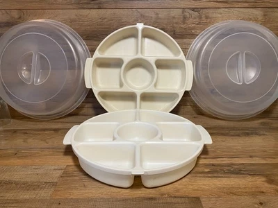 НАБОР ИЗ 2 - Rubbermaid Servin Saver Разделенный Овощной Чип и Подставка для Погружения и Крышки - Изображение 1 из 4