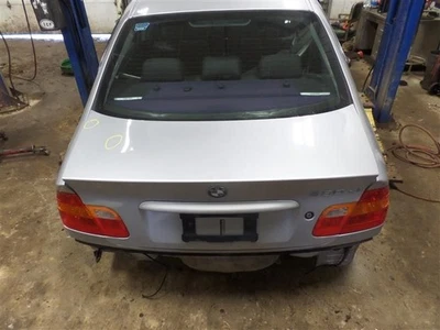 Transfer Case Xi Thru 2/03 Automatic Transmission Fits 01-03 BMW 325i 9885136 - Image 1 of 4