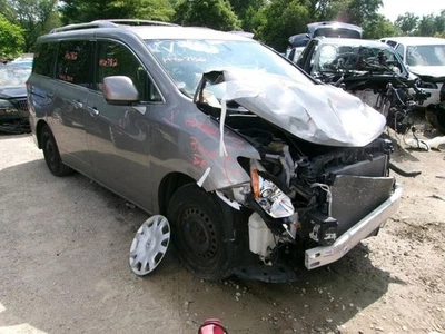 Consola piso delantero sin puerto USB compatible con 12-17 QUEST 1936997 Foto 1 de 4