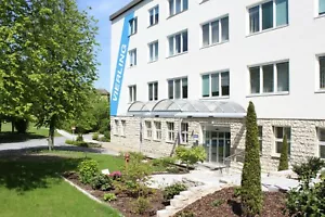 Büroräumen flexibel mieten. Von 16 bis 250m² mit vorhandener Büro-Infrastruktur - Bild 1 von 7