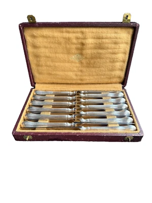 Coffret 12 couteaux à dessert – Métal argenté et inox - Photo 1/4
