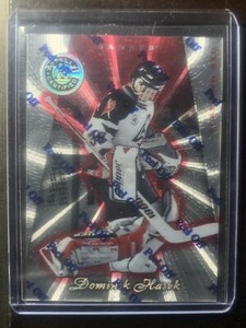 1997-98 Pinnacle Certified Platinum Red Hockey Card #1 Dominik Hasek /4299 HOF