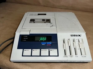 De colección Sony BM-75 Dictator Transcriptor Reproductor de Cassette Interruptor de Pie Solo Piezas - Imagen 1 de 5