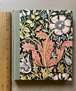 Metropolitan Museum of Art Birthday Book – 1977 Decorative William Morris Cover - Picture 1 of 11