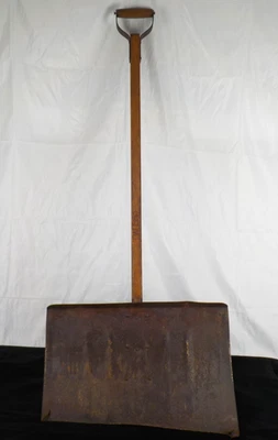 Rare Antique Owosso No. 31 Snow Shovel Vintage Wood Handle Steel Blade - Image 1 of 4
