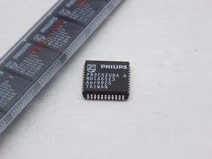 1x Philips P89C52UBA A 80C51 famiglia di microcontrollori 8 bit flash 4K/8K/16K/32K - Foto 1 di 3