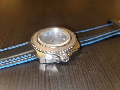 Swiss Made Zodiac 300 m Reloj de Buceo Hombre Usado Cristal de Zafiro   Foto 1 de 4