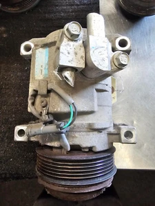 2004 GMC Sierra 2500HD 6.6 LLY AC Compressor - Picture 1 of 4