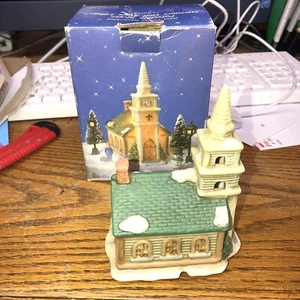 Miniature Old Town Village Christmas Village Church - Picture 1 of 4