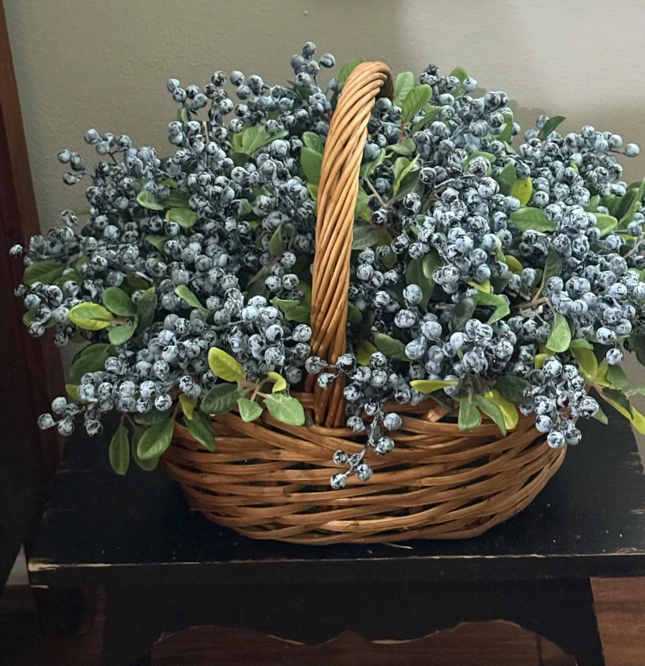 Mistari 10 Pcs Plastic Artificial Flowers California Berries Blueberry Fruit FAK