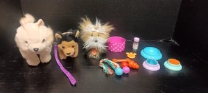 Menge 3 Plüsch Welpen Hunde + Hundespielzeug & Zubehör für 18 Zoll Puppen AG OG - Bild 1 von 13