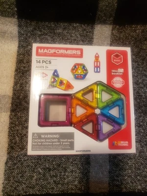 Magformers Standard Line Magnetic Rainbow 14 Piece Set - Image 1 of 4