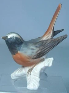 Figura de pájaro Goebel REDSTART en rama 38 016-01 TMK5 6 fotos - Imagen 1 de 6