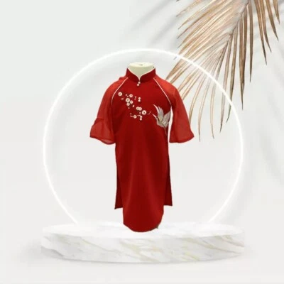 Ao Dai rojo vietnamita con pantalón blanco para niña.  Juego completo Foto 1 de 3