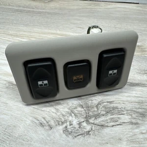 1999 - 2004 OEM Land Rover Discovery 2 Rear Back Window Switches Lock Light Tan - Picture 1 of 9