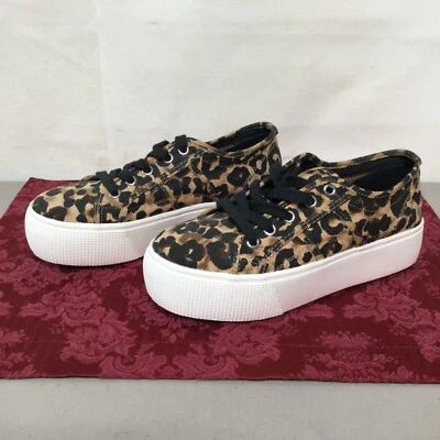 Tenis para mujer Steve Madden con plataforma con estampado de leopardo talla 8,5 M Foto 1 de 3