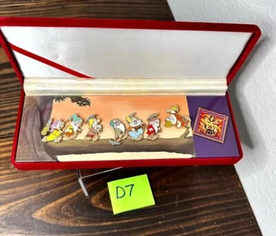 Disney Pin Set Snow White and the Seven Dwarfs Dopey Doc Grumpy Bashful Sleepy - Image 1 of 4