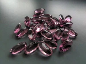 ♡Nr. G17- 9 St. alte Glassteine lila Neugablonz 18 x 9 mm ♡ - Picture 1 of 2