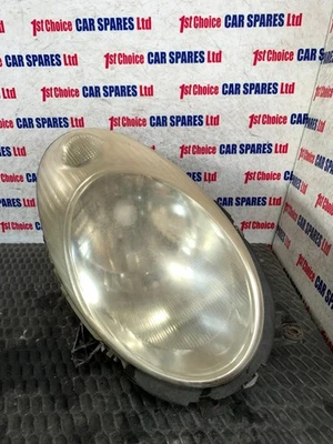 NISSAN MICRA SE MK3 K12 2004 LADO DEL CONDUCTOR CROMO INSERCIÓN LUZ HALÓGENA LÁMPARA DE CABEZA Foto 1 de 4