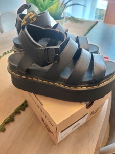 Dr. Marten Blair Black Leather Quad Sandals Size 6 (Dr Martens) - Picture 1 of 7