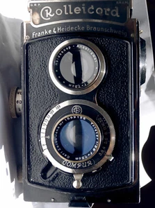 Revived: Rollei Rolleicord 1934 modello K3 511 TLR 6x6 Zeiss Jena Triotar F3.8 - Foto 1 di 22