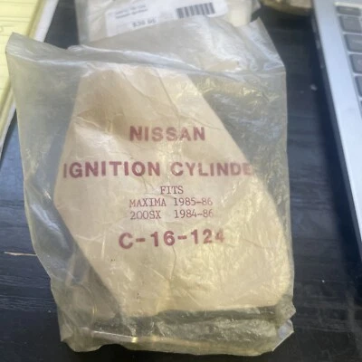 New 1984-86 NISSAN 200SX 84-86 MAXIMA IGNITION LOCK CYLINDER & KEYS - Image 1 of 3