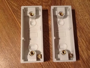 EATON (pair) MEM F4505 1G PATTRESS 18MM DEEP ARCHITRAVE - Picture 1 of 2