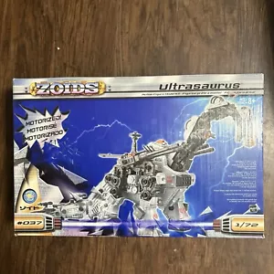 TOMY ZOIDS 1/72 Scale 037 ULTRASAURUS Dinosaur Type Model Kit NEW IN BOX RARE - Picture 1 of 8