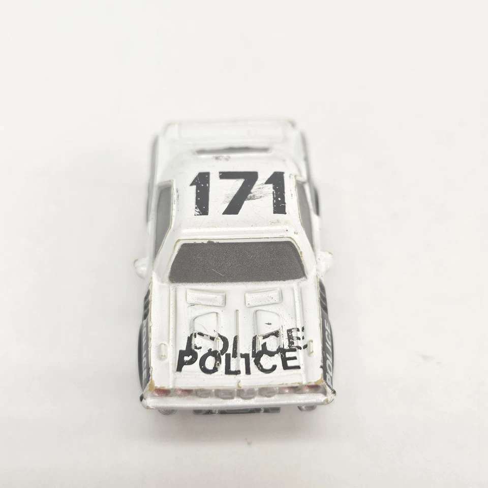 Micro Machines '71 Barracuda POLICE RARE ERROR PRINT Plymouth Galoob 171 - Image 1 of 4