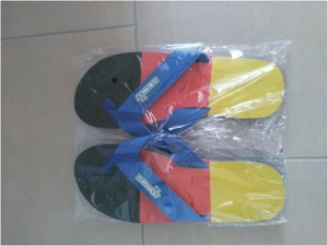 Flipflops Badelatschen Zehentrenner Sandalen Größe: 43 / 44 (Original verpackt) - Bild 1 von 2
