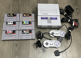 Super Nintendo SNES Console Bundle 2 Controllers - 6 Games - Tested