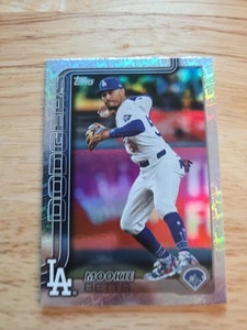 FANATICS EXCLUSIVE 2025 Topps Series 2 #500 Mookie Betts Topps Logo Foil Dodgers - Foto 1 di 2