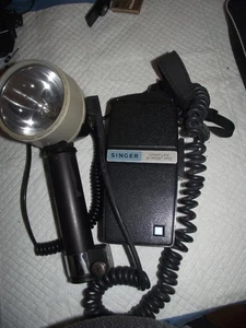 SINGER GRAFLEX STROB 250, ELECTRONIC FLASH WITH BATTERY PACK HOLDER - Picture 1 of 6