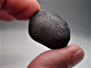 HUGE FIREBALL! NEWEST FALL! FRESH WHOLE STONE! CHELYABINSK METEORITE 22.4 GMS - Picture 1 of 6