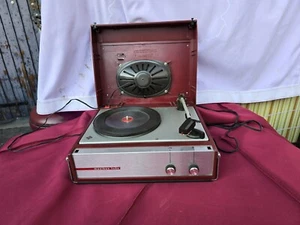 Telefunken Musikus 108 v tragbarer Plattenspier, Als Defekt  - Bild 1 von 19