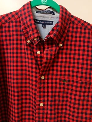 Xadrez xadrez búfalo vermelho e preto Tommy Hilfiger tamanho grande botão manga longa... - Imagem 1 de 4