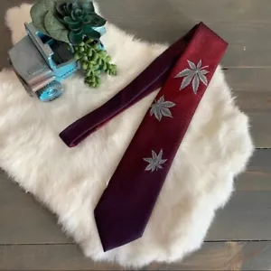 Corbata roja púrpura y blanca Ombré otoño hoja de arce - Imagen 1 de 5