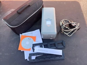 PLUSTEK OpticFilm 7200 35mm film scanner Cables Software, Film Holders, Case - Photo 1/5