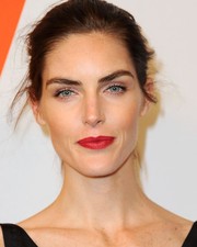 SEXY HILARY RHODA 8x10 PHOTO *