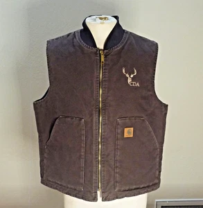 CARHARTT INSULATED VEST - SIZE LARGE w/ EMBROIDERED CALIFORNIA DEER ASSOCIATION - Picture 1 of 12