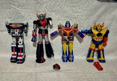 4 Ufo Robot Vintage Anni 70/80 Daitarn 3,bullmark, Godaikin,goldrake MadeTaiwan  - Immagine 1 di 4