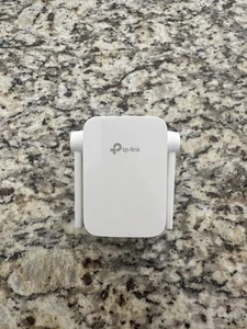 TP-Link RE305 AC1200 Dual Band Wireless WiFi Range Extender White - Picture 1 of 5