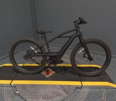 Mosh City Foto 1 de 4