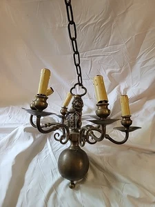 Traditioneller niederländischer Messing Löwe Kronleuchter aus dem 19. Jahrhundert WIE GEFUNDEN - Bild 1 von 10